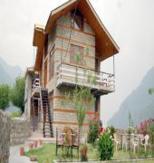 מנאלי Armaan Holiday Cottage מראה חיצוני תמונה